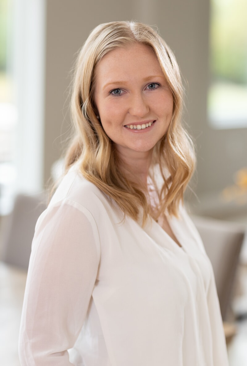 Holly Burt photo